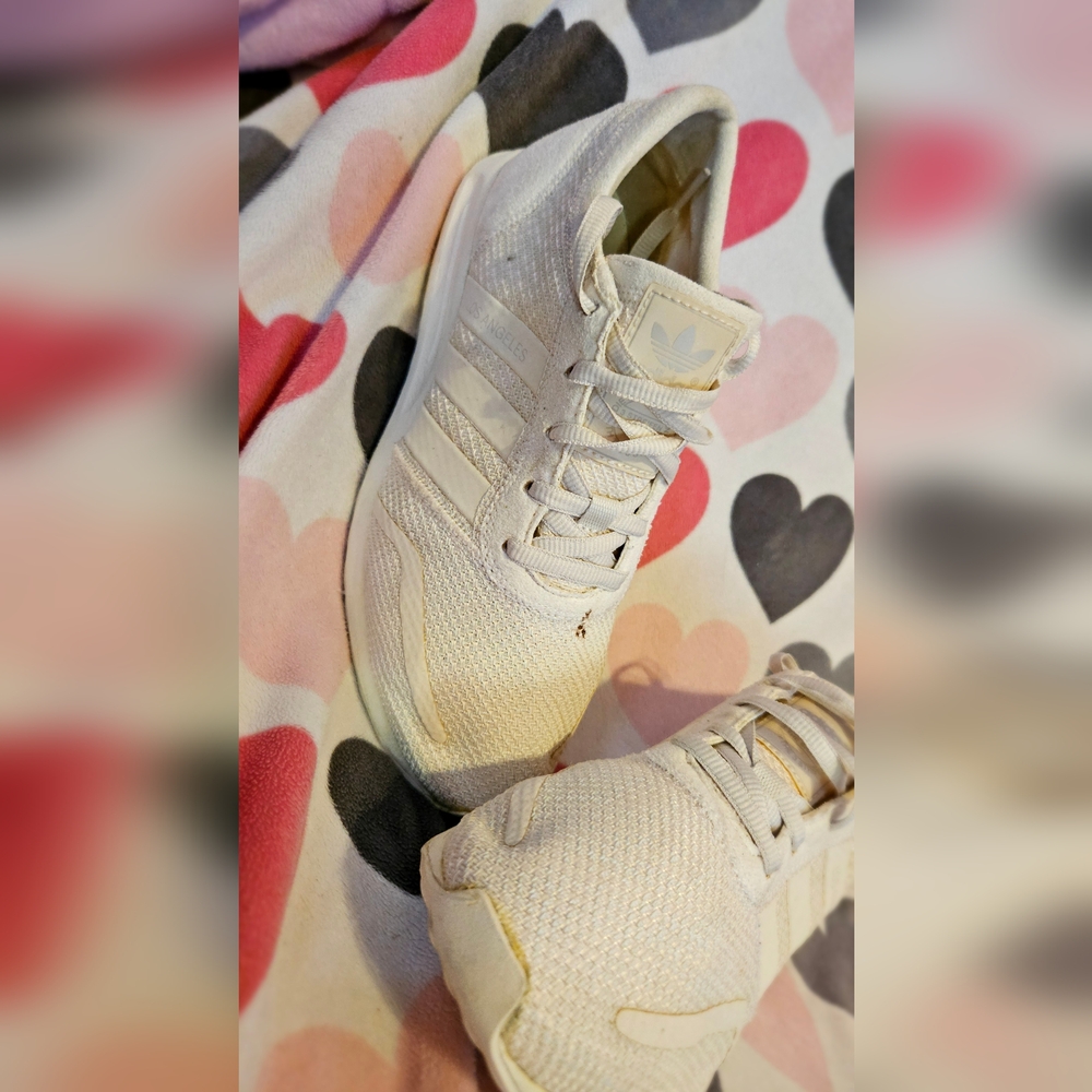 ADIDAS LOS ANGELES  Chalk White - women's sz 7